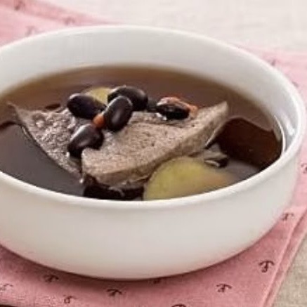 覆讀者提問 —— 點解煲豬潤湯多配枸杞和黑豆嘅？ - Mark哥醫師